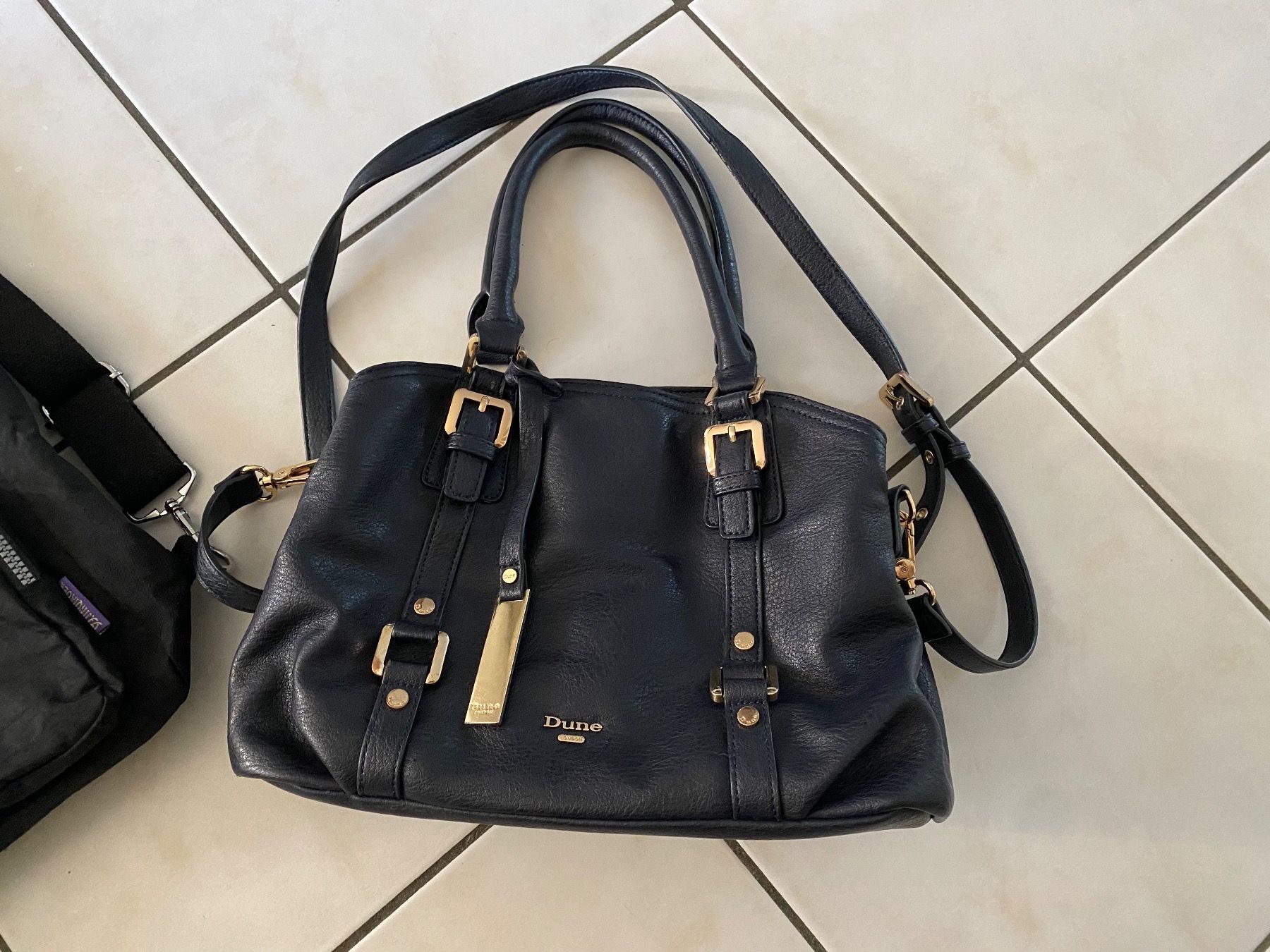 Borse da donna: Lot de 3 sac à main – Usato da Savagnier venduto da Pivovar2 3
