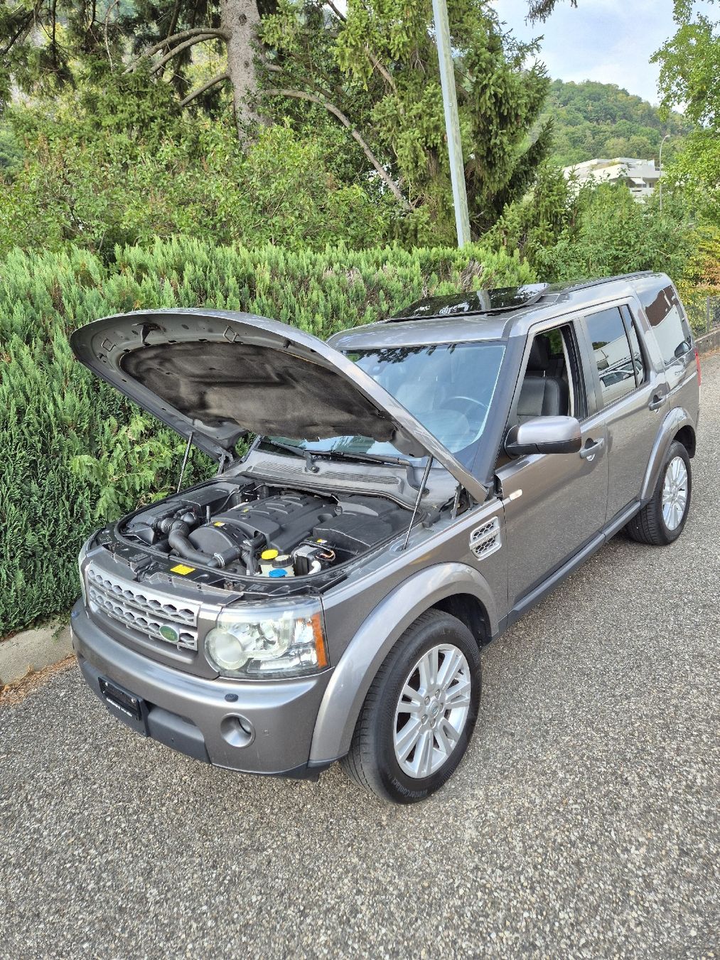 Land Rover Automobili: Land Rover discovery 3l Frisch MFK – Usato da grenchen venduto da Pooth01 4