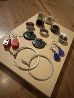Lot de 11 bijoux fantaisies bagues et boucles oreilles