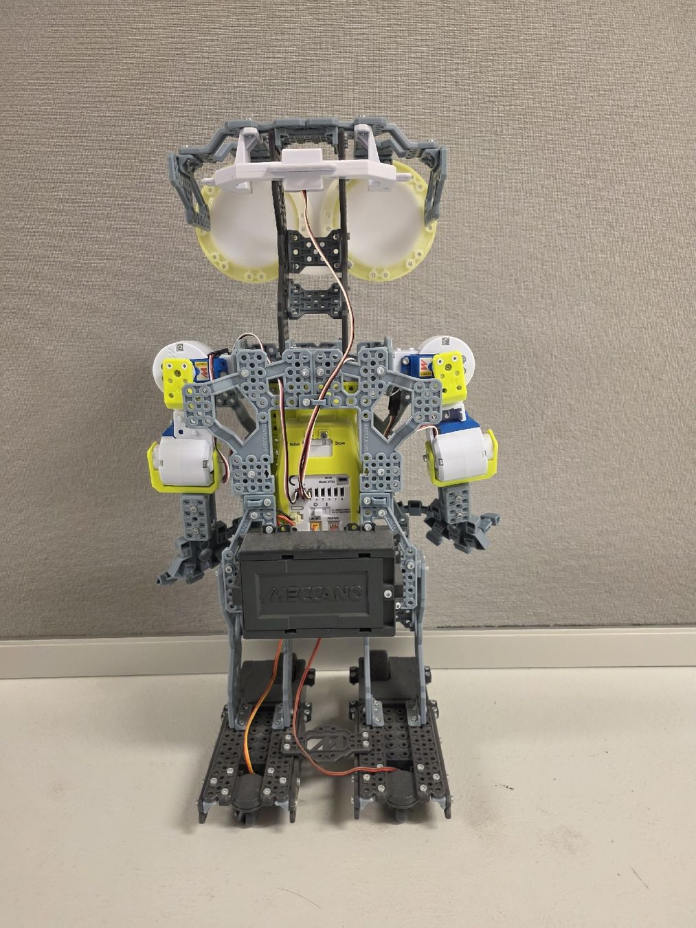 Meccano Giocattoli: Meccano Roboter, programmierbar – Usato da Möhlin venduto da Hofi61 1