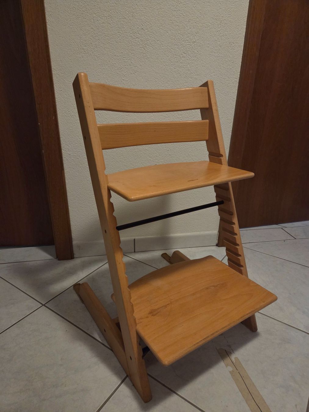 Stokke Seggioloni: Tripp Trapp Kinderhochstuhl Holz – Usato da Gelterkinden venduto da Cel07