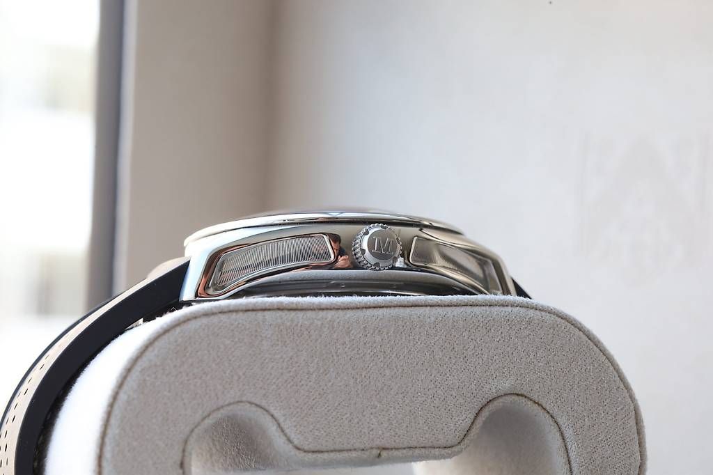 H.Moser & Cie Uhren: H.Moser & Cie. – Gebraucht aus Wollerau von RekociTimepieceGmbH 2