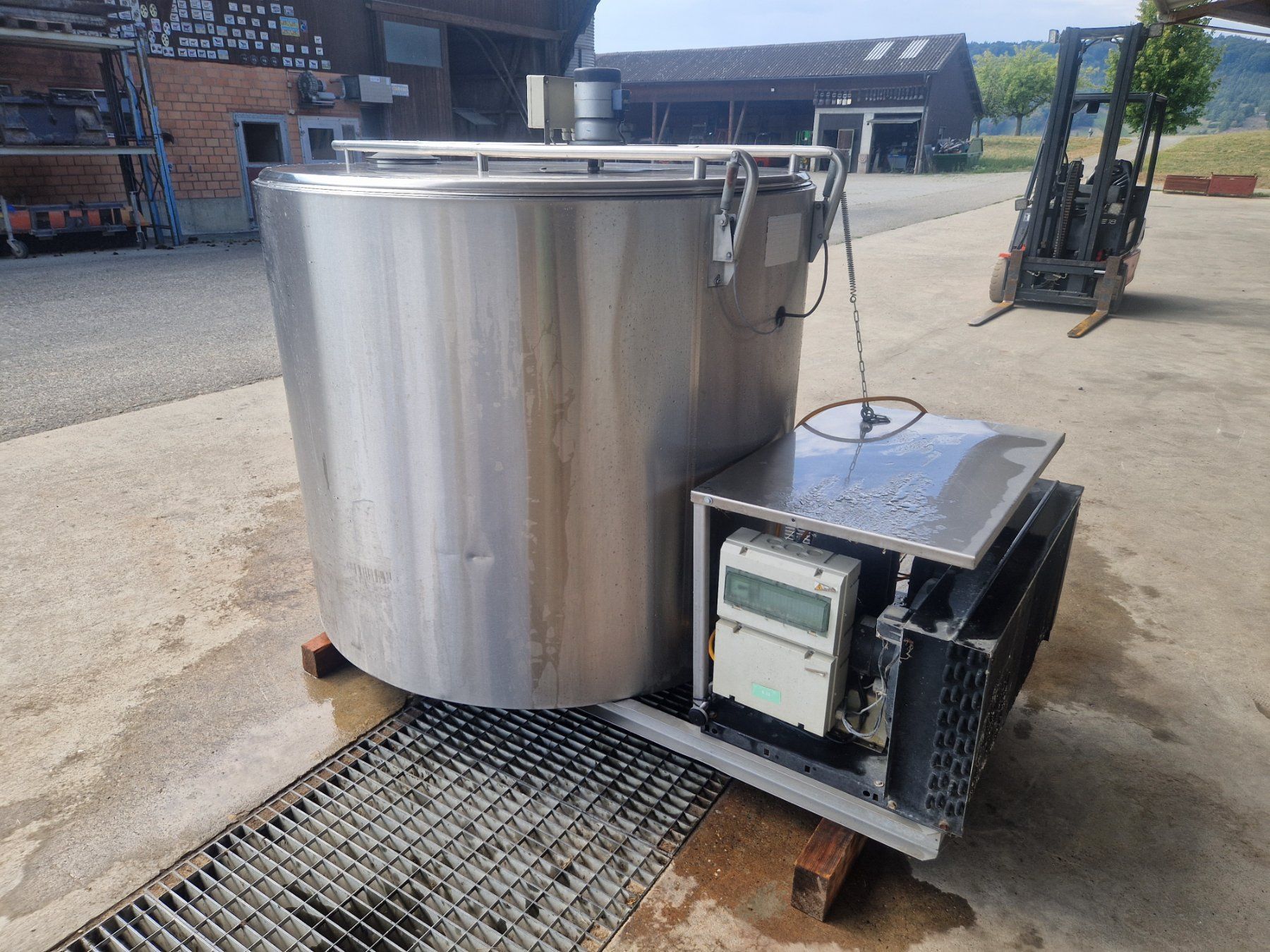 Tecnica di mungitura: Milchtank 1600l – Usato da Lommis venduto da paha03 2