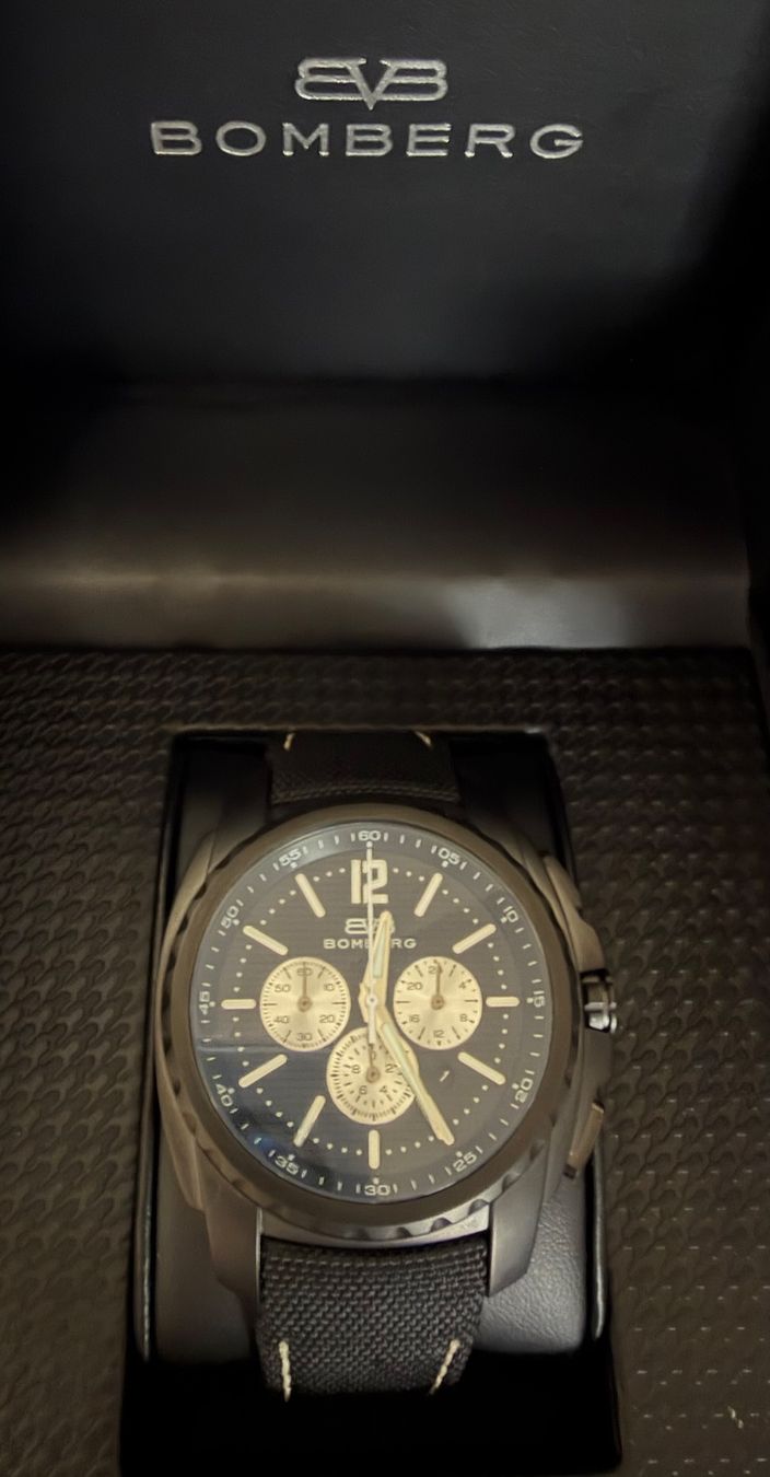 Bomberg Orologi: Bomberg Chronographe – Nuovo e nell'imballaggio originale da La Chaux-de-Fonds venduto da JUVAL_Horlogerie 3