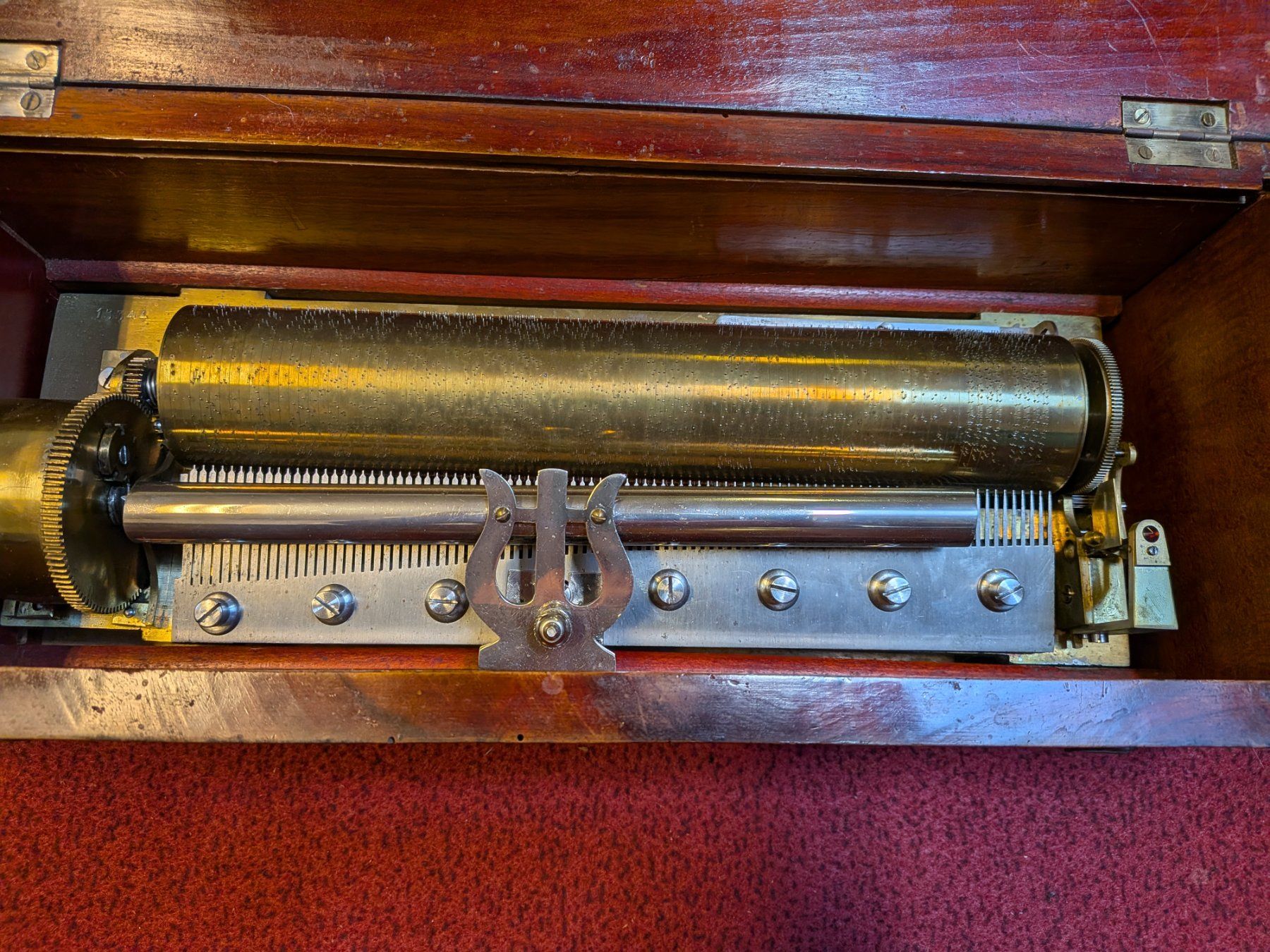 Boîtes à musique: Spieldose Wurtel Paris antik – D'occasion à Schönenwerd par kybi 7