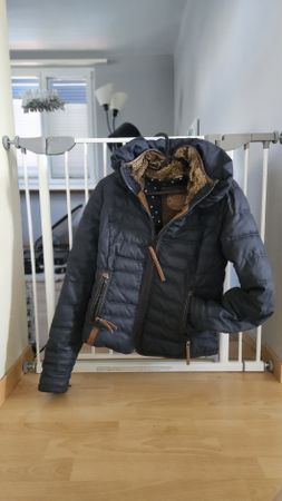 Steppjacke Naketano dunkelblau Grösse S kaum gebraucht