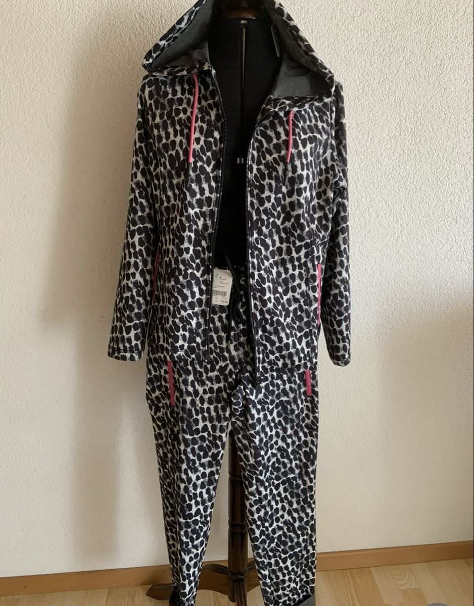 Completi & Tailleur: Kenny.s Anzug mit Leo Print Gr.40 – Nuovo (secondo la descrizione) da Rebstein venduto da ronaldo14