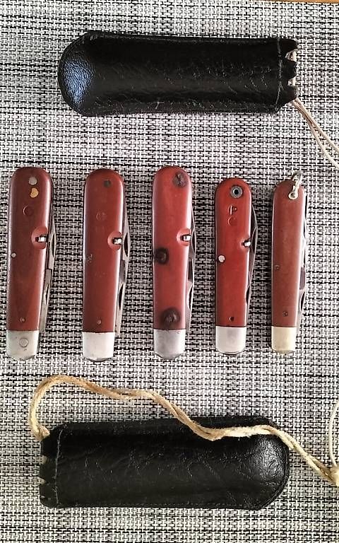 Couteaux de poche: Div. Sackmesser Militärmesser – D'occasion à Steinach par Tsgweh