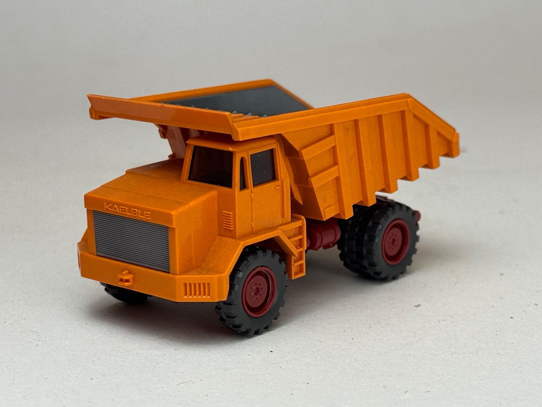 Wiking Modellini d'auto: GB- Wiking Kaelble Kipper orange – Usato da Elm venduto da Wikmtz