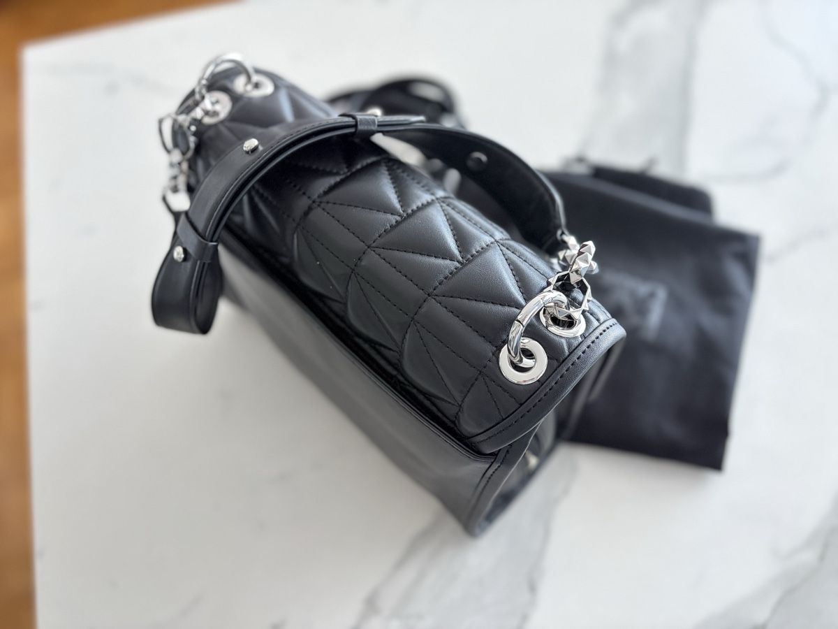 Karl Lagerfeld Sacs femmes: KARL LAGERFELD Ledertasche – Neuf (Voir description) à Zug par cvTrex 4