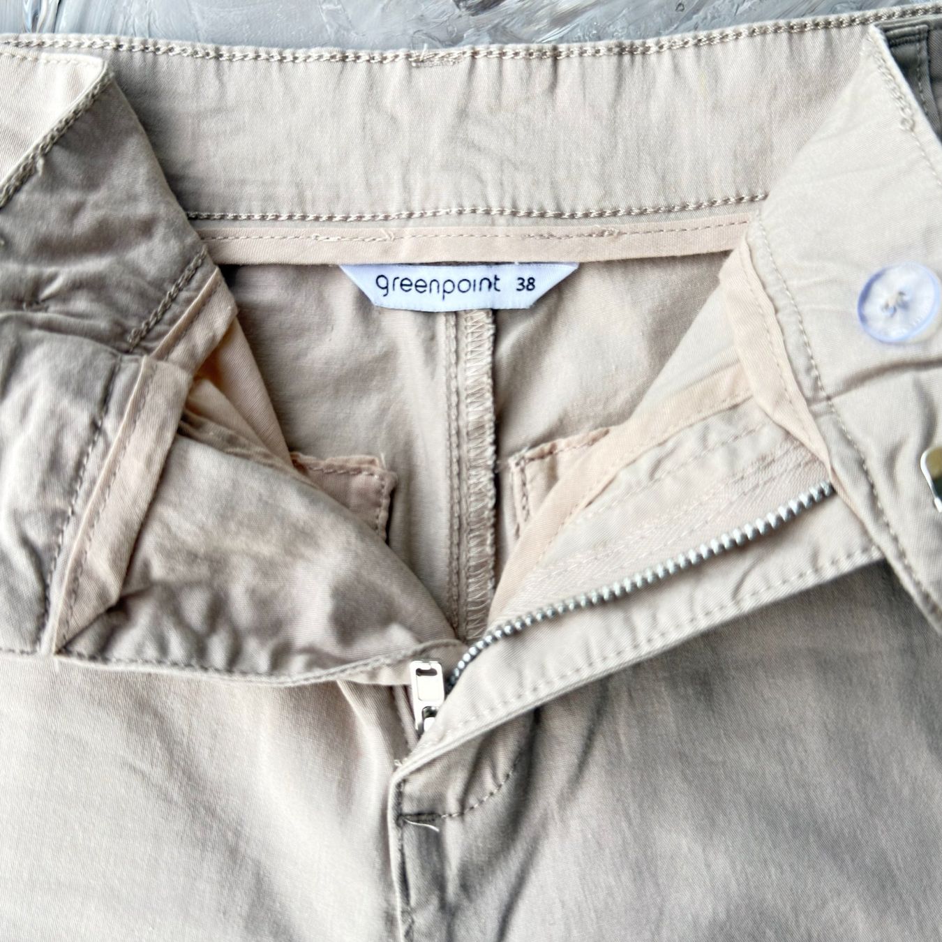 Pantaloni: Pantalon chino beige Greenpoint – Usato da Thônex venduto da Suisse.Shopping 9