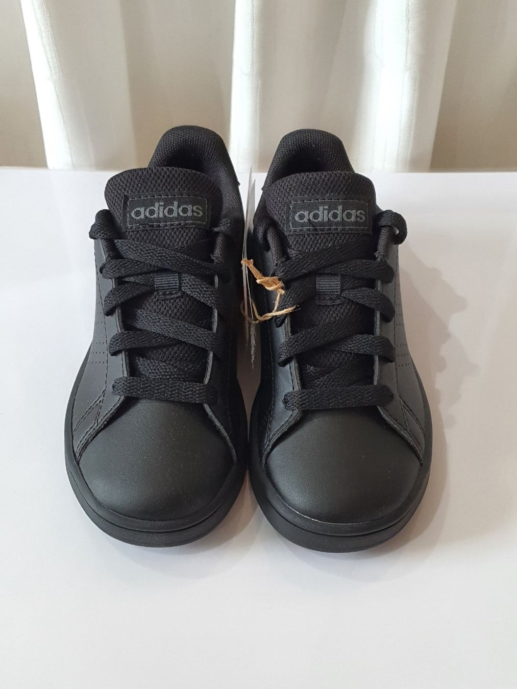 Adidas Scarpe per ragazzi: Gr. 28 - Adidas Kinderschuhe, Neu – Nuovo e nell'imballaggio originale da Nürensdorf venduto da SunshineKinderschuhe 2