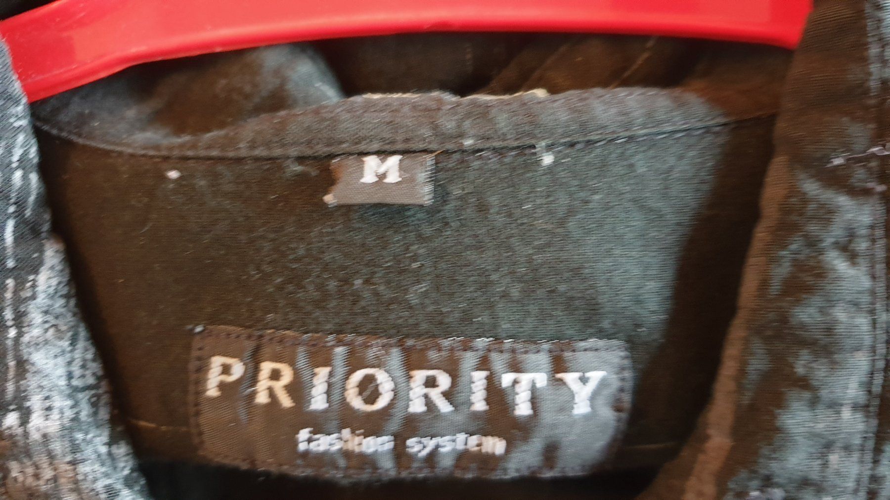 Camicie: Herrenhemd Priority M, Schwarz-Weiss-Grau, Viskose – Usato da Biel/Bienne venduto da Bormida64 1
