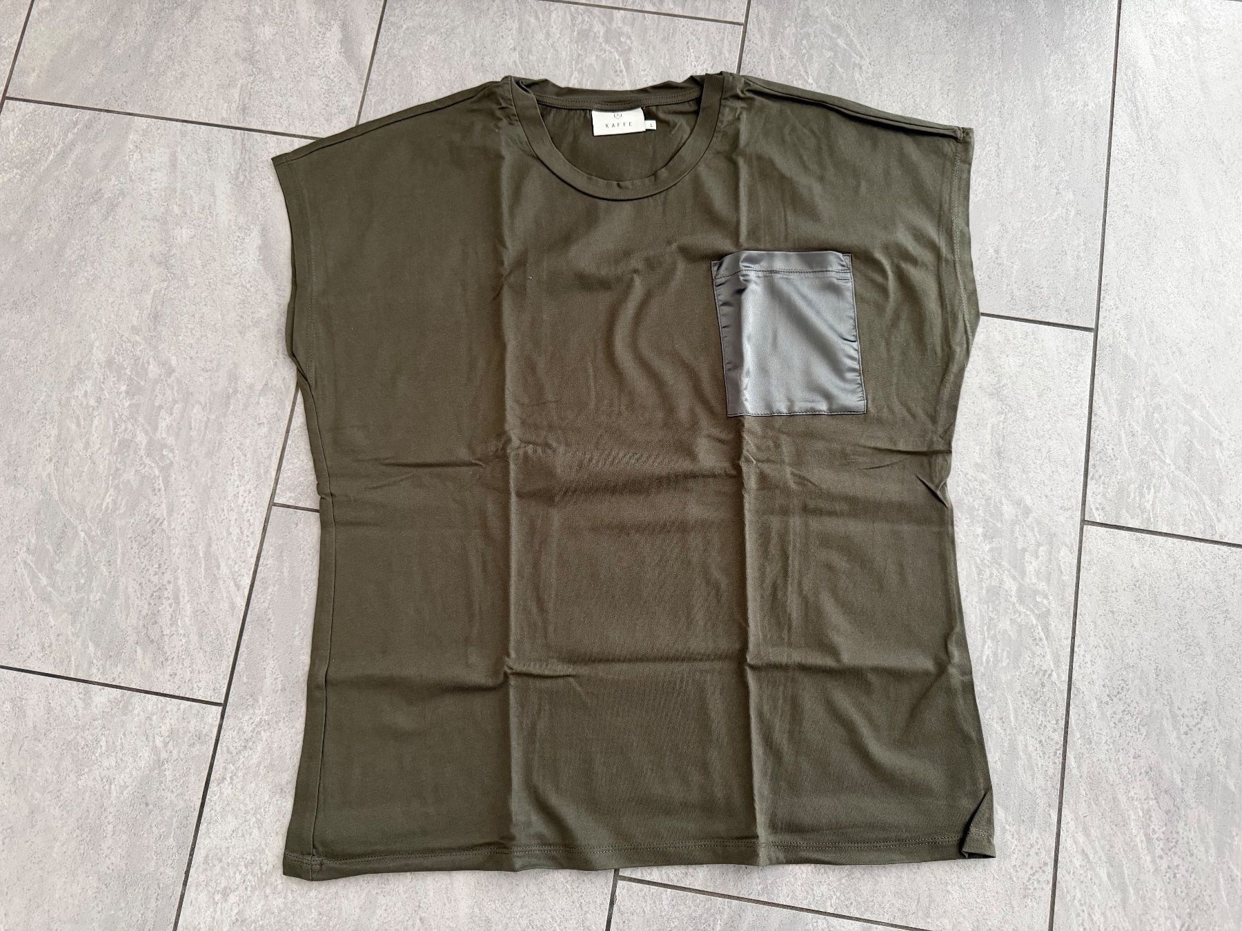 T-Shirts: T-Shirt - Grösse L - KAFFE – Gebraucht aus Bülach von Loredana13
