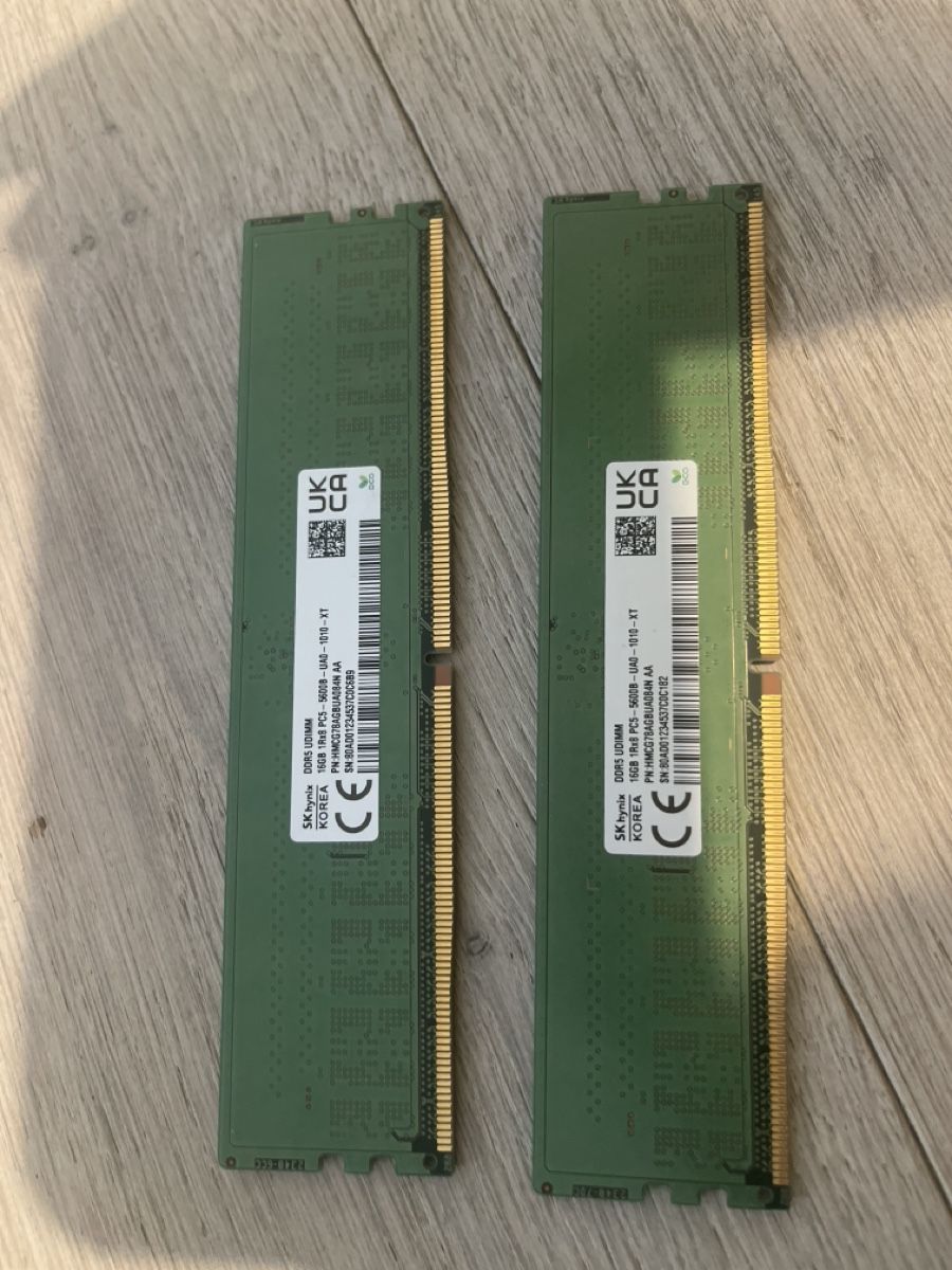 Mémoires / RAM: 32gb ram DDR5 – D'occasion à le Grand saconnex par Markos32