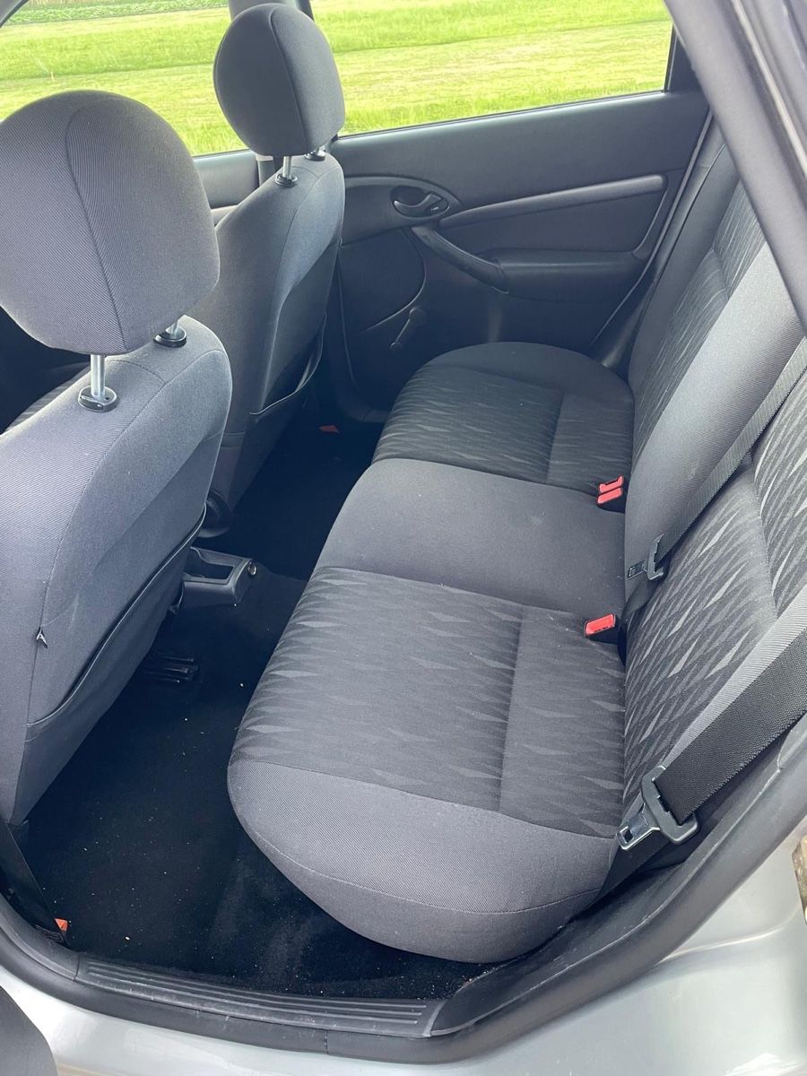 Ford Autos: Ford Focus 1.6 16V, ab MFk – Gebraucht aus Oberuzwil von ass_jwk9 4