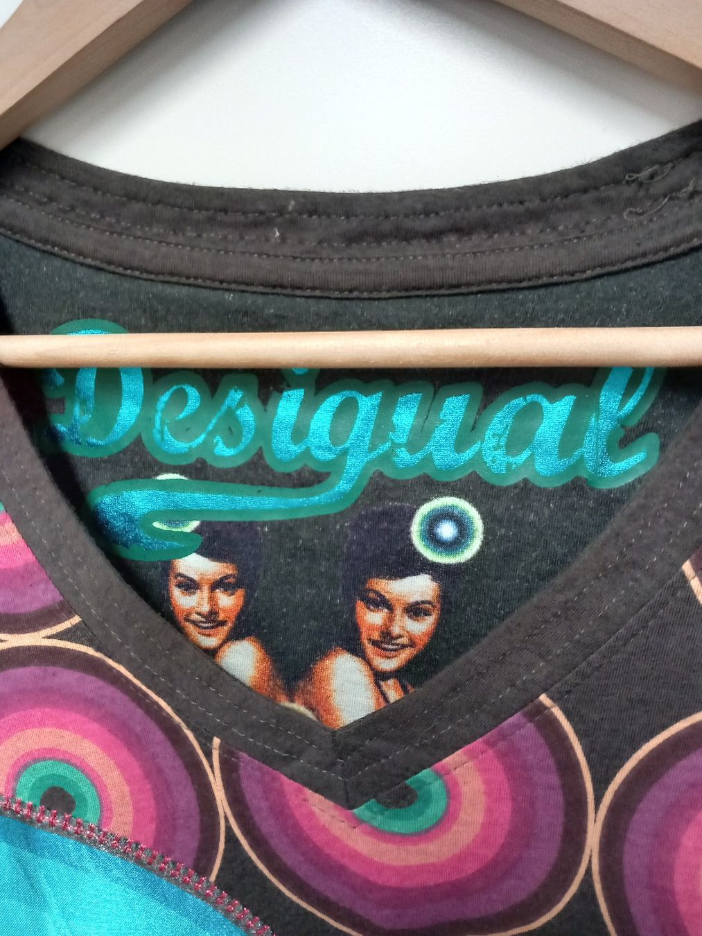 Desigual T-shirt: Desigual Shirt Gr.S – Usato da Gwatt (Thun) venduto da umwelt-brocki 1