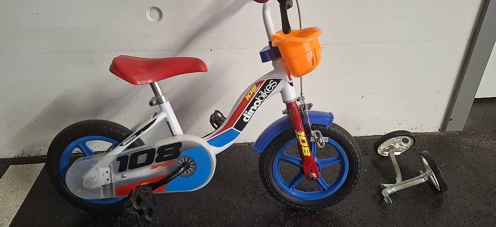 Vélos: Bicicletta 12" con rotelle  – D'occasion à Davesco-Soragno par che_6rwb 1