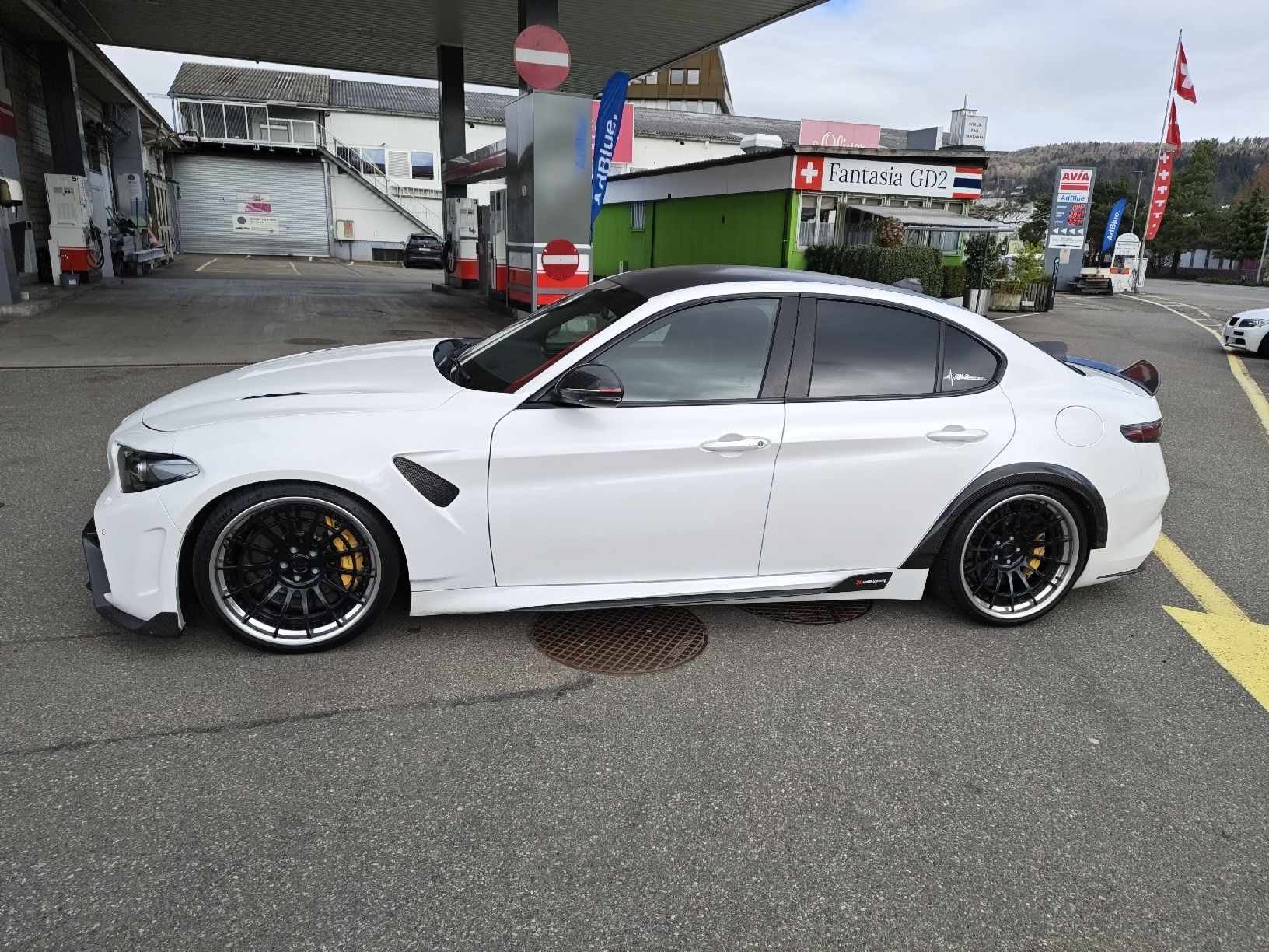 Alfa Romeo Autos: Alfa Romeo Giulia 2.9 Quadrifoglio GTA Umbau  eingetragen – Gebraucht aus Seon von chf_g29b 1