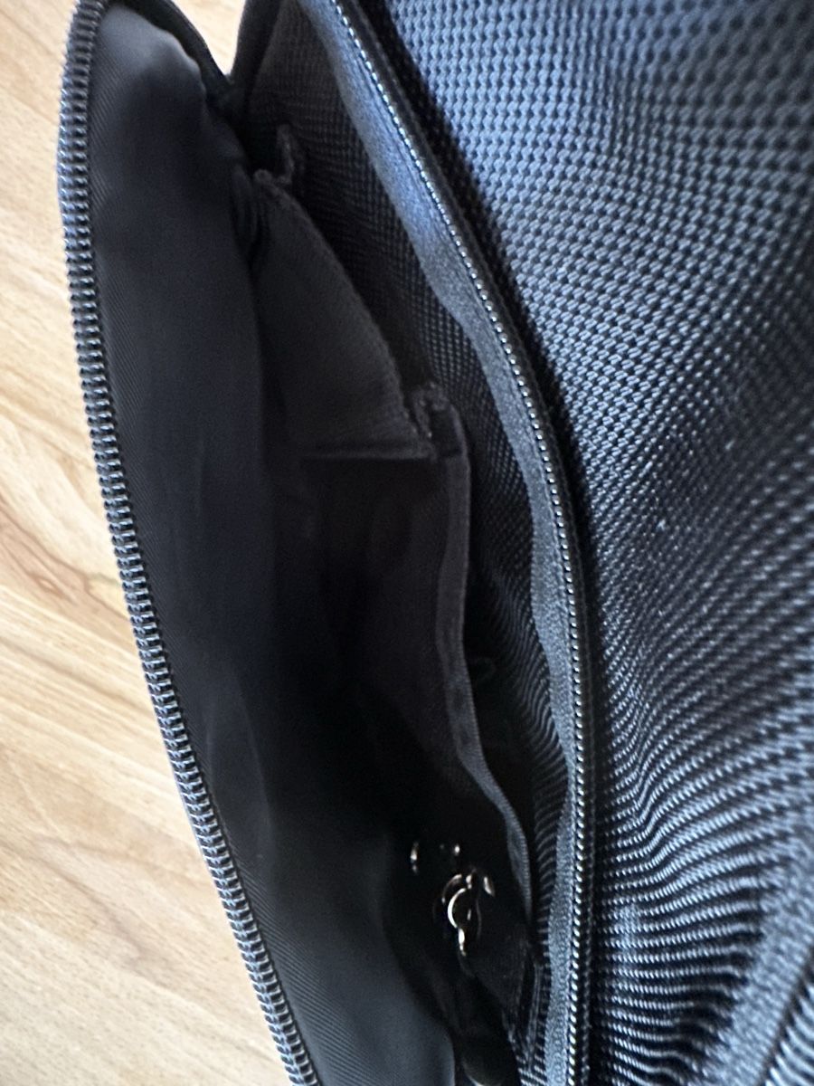 Navyboot Sacs: Navyboot Umhängetasche Leder  – Neuf (Voir description) à Watt par mosi72 3