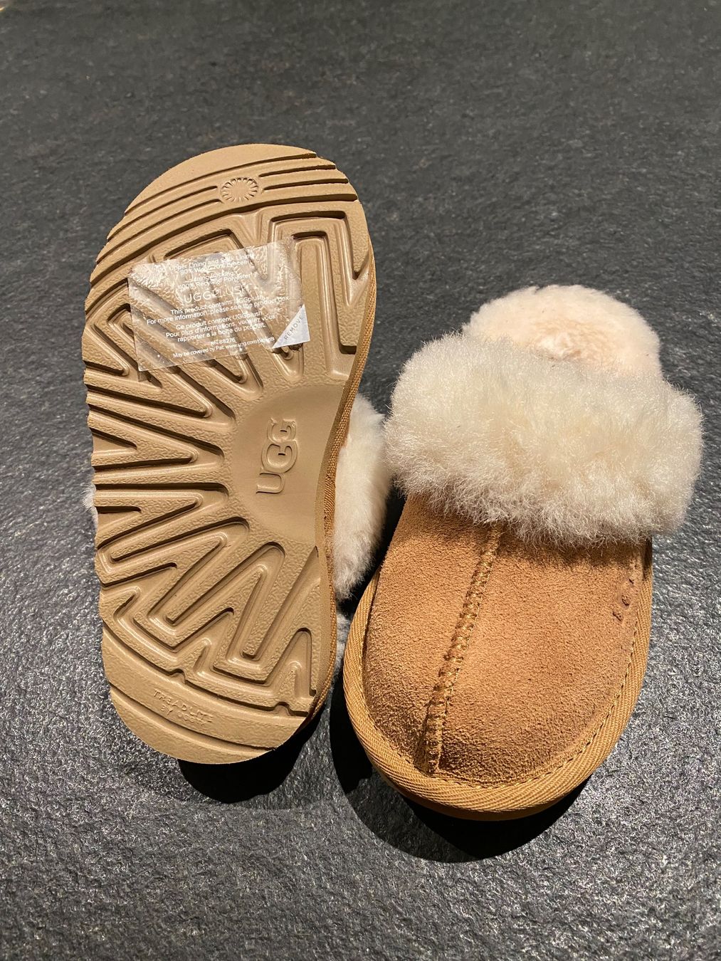Ugg Scarpe da uomo: Ugg Pantoffeln, Grösse 27,5, Neu – Nuovo (secondo la descrizione) da Saanen venduto da Jackperpi 2