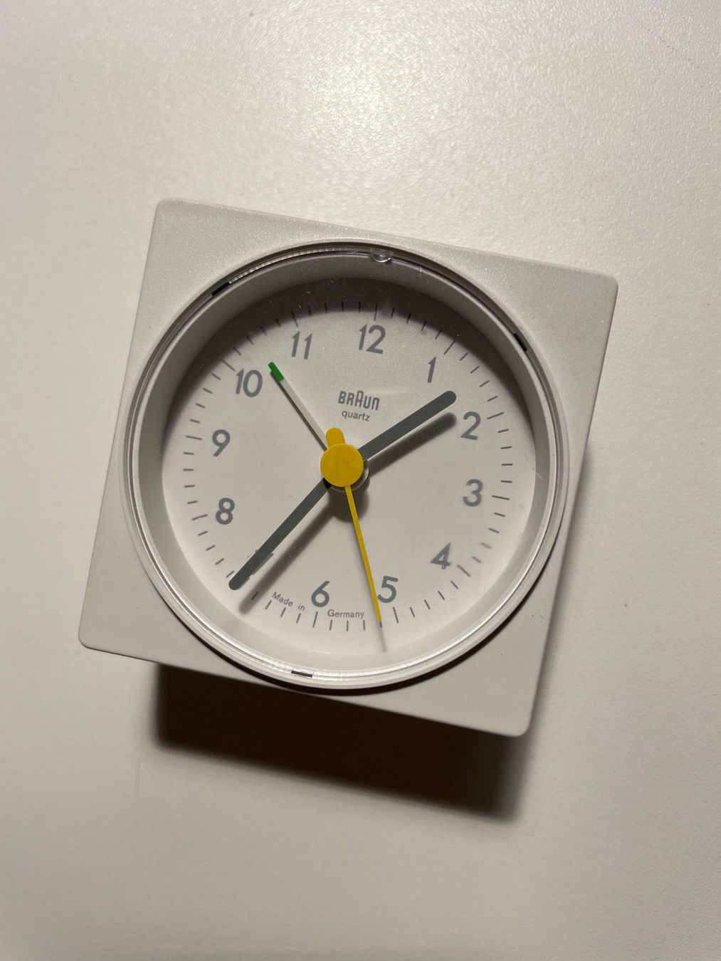 Sveglie: Braun Wecker Designklassiker Dieter Rams Weiss – Usato da Zürich venduto da pacta_sunt_servanda