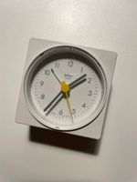 Braun Wecker Designklassiker Dieter Rams Weiss