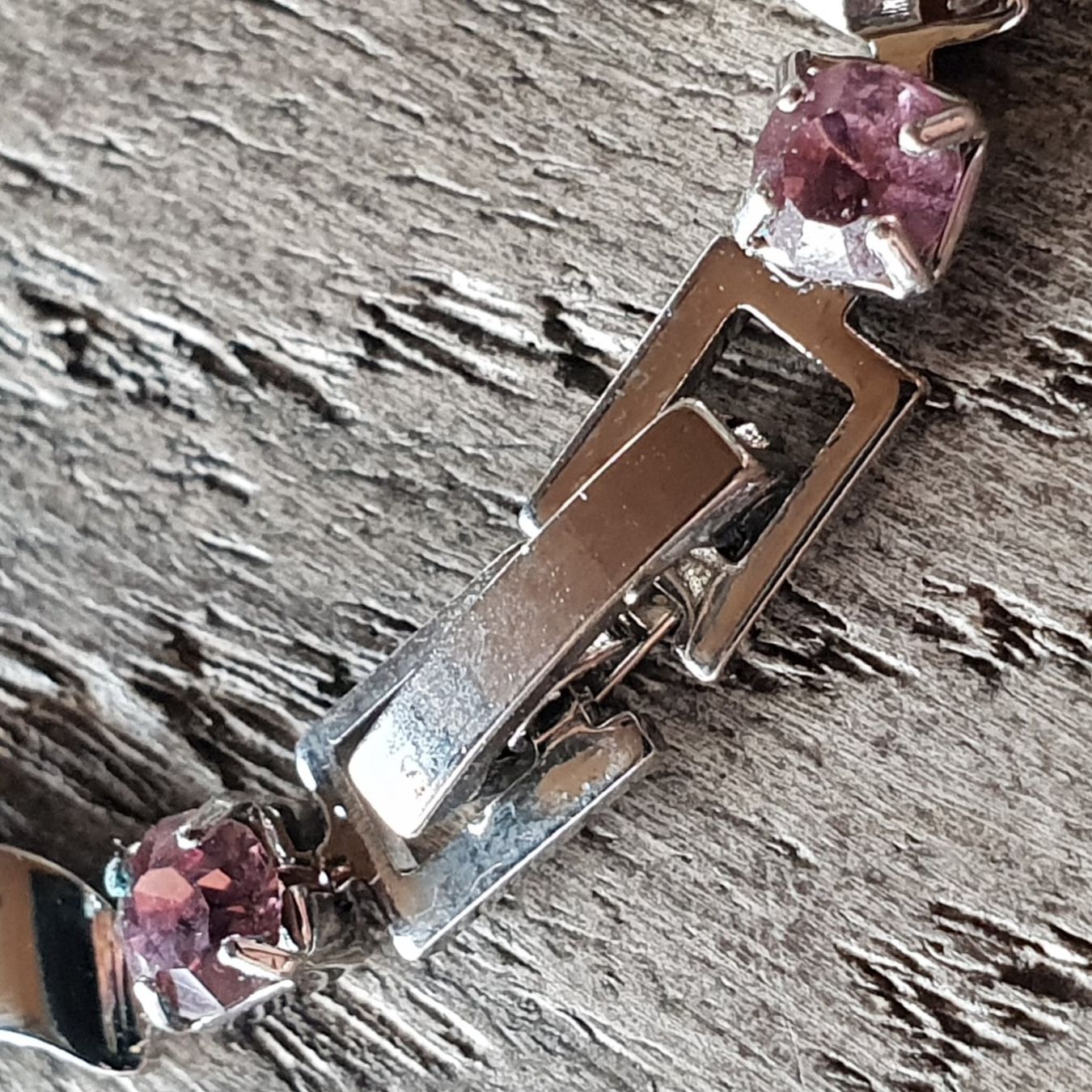 Bracciali & Braccialetti: 🐸 ARMBAND mit rosa Steinen – Nuovo (secondo la descrizione) da Môtier (Vully) venduto da Frogs 4