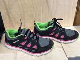 Panther Spiridon Turnschuhe Größe 39