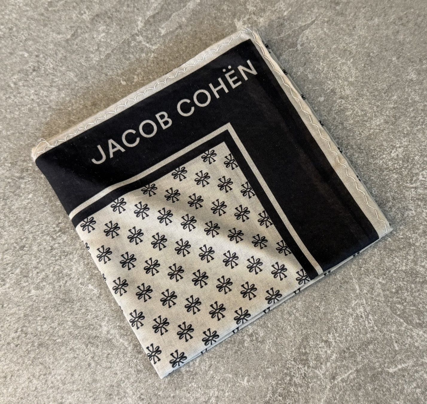 Jeans: JACOB COHËN "Tüchli" ... – Nuovo e nell'imballaggio originale da Chur venduto da Papageibarsch77