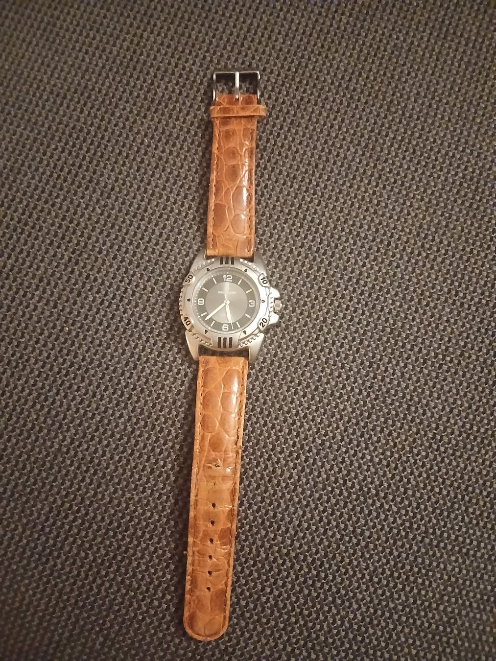 Montres: Ältere Dunlop Armbanduhr  – D'occasion à Muri AG par ang_dk2j