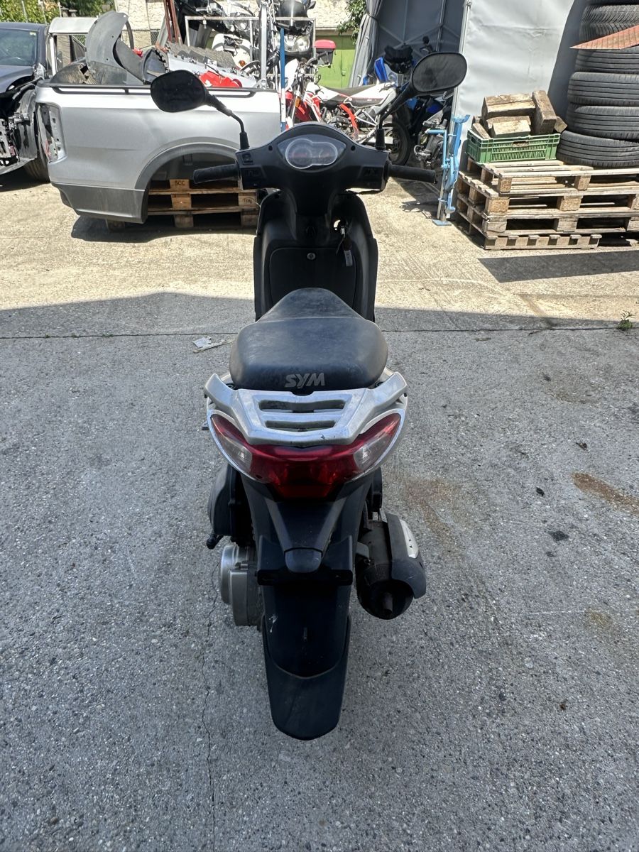 Sym Scooter: SYM Symphony 125 – Difettoso da Treycovagnes venduto da Campingcar65 7