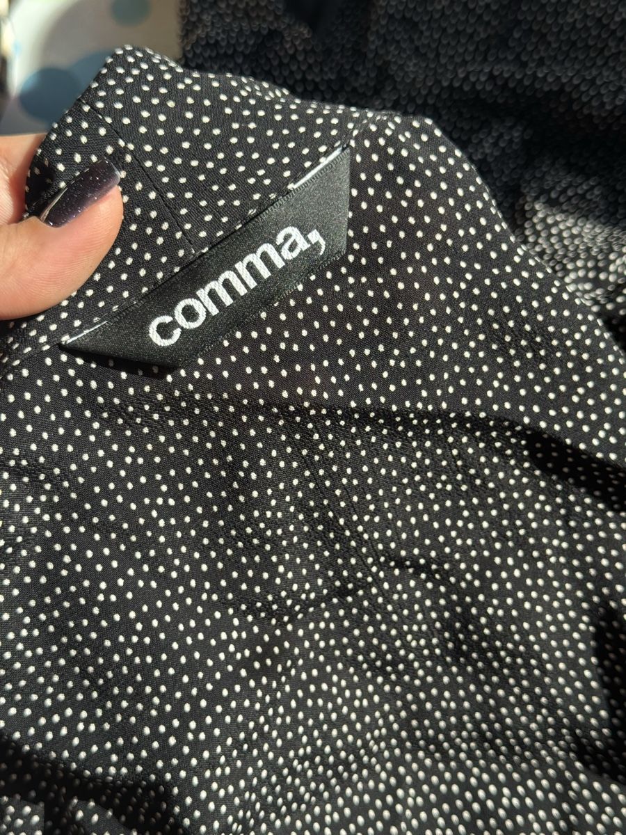 Comma Camicette: Comma Blouse polka dot print black size 44 viscose – Usato da Turbenthal venduto da elizameise 2