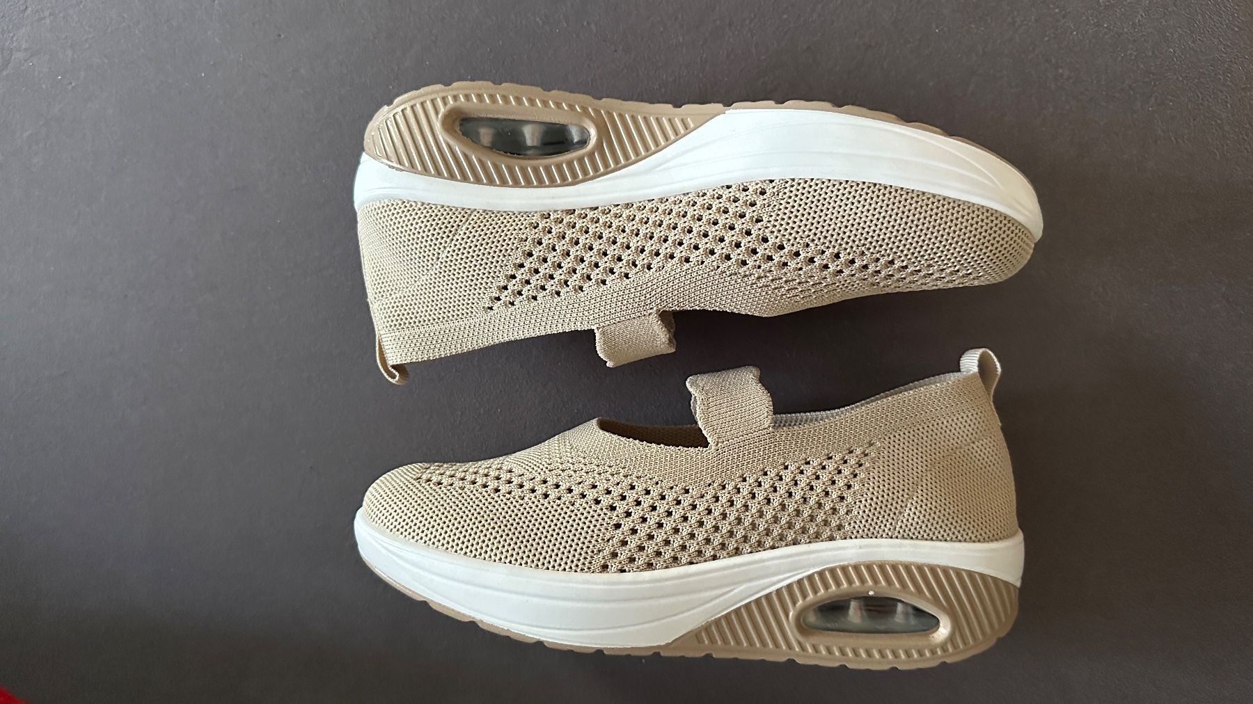 Scarpe da donna: Sneakers-Ballerinas Grösse 39 - NEU – Nuovo (secondo la descrizione) da Zürich venduto da Rammis