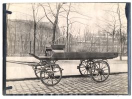 Fotografie Pritschenwagen / Kutschwagen,