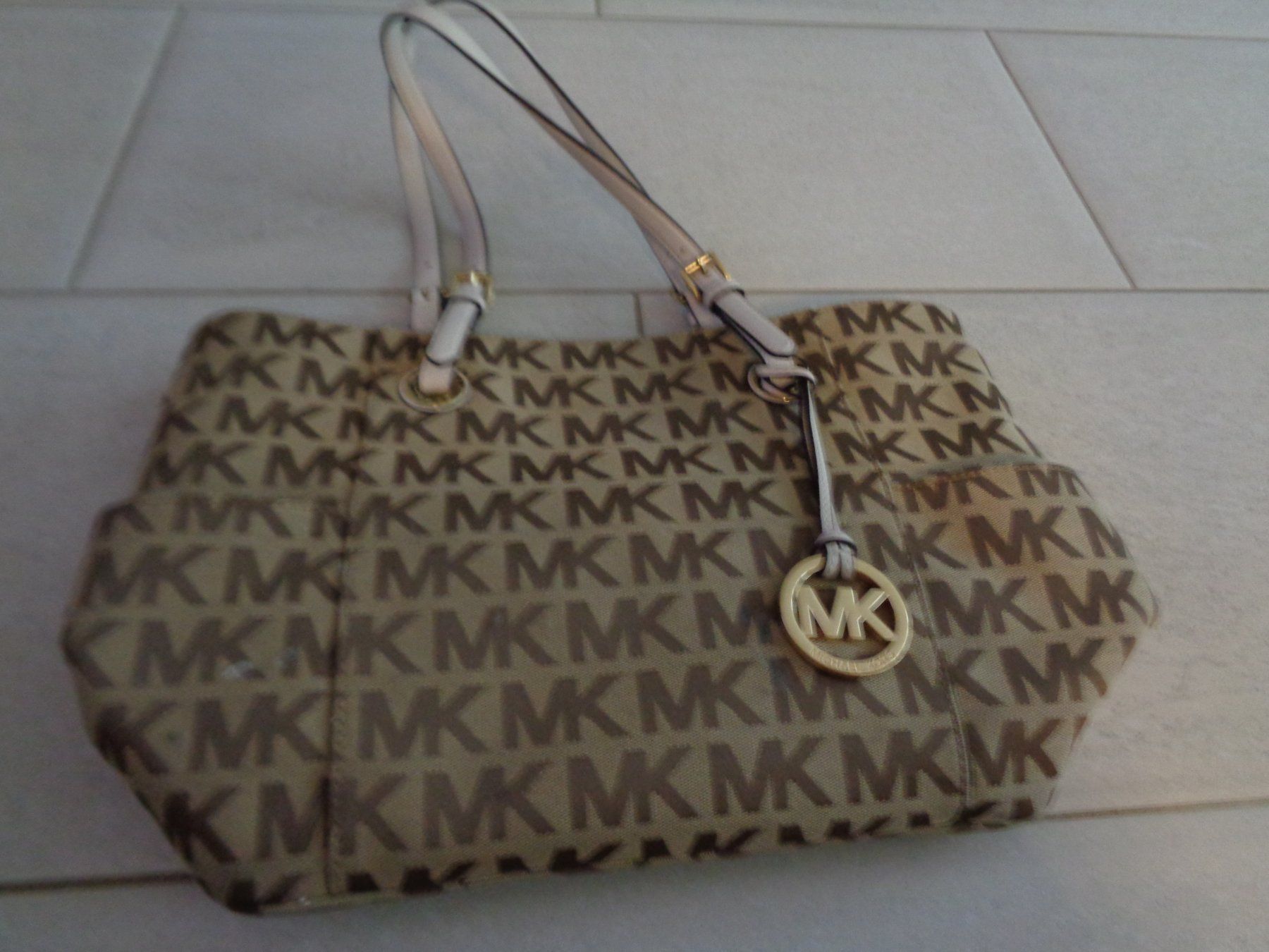 Michael Kors Borse da donna: MICHAEL KORS HANDTASCHE – Usato da Rotkreuz venduto da Samballi