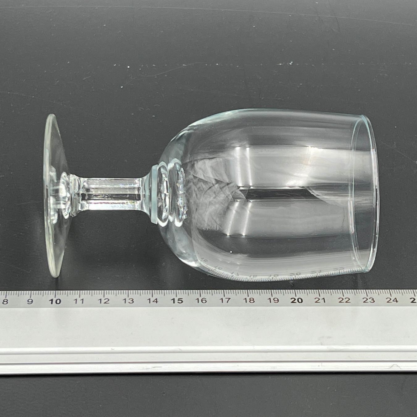 Gläser: 6 Stück Rotwein Glas gebraucht Weinglas – Gebraucht aus Häusernmoos von adlerfedern 4