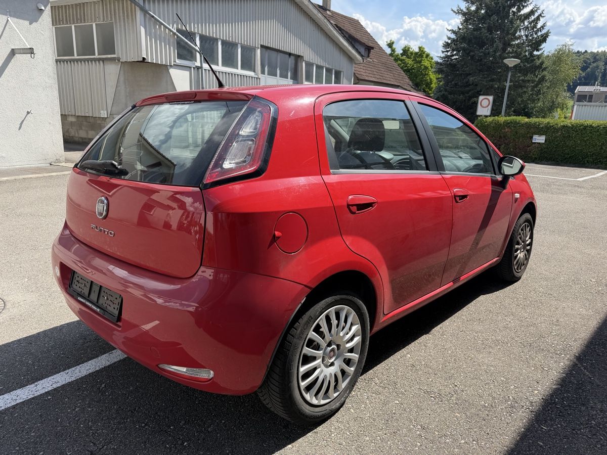 Fiat Autos: Fiat Punto 1.2 – D'occasion à Wohlen AG par tiperio 2