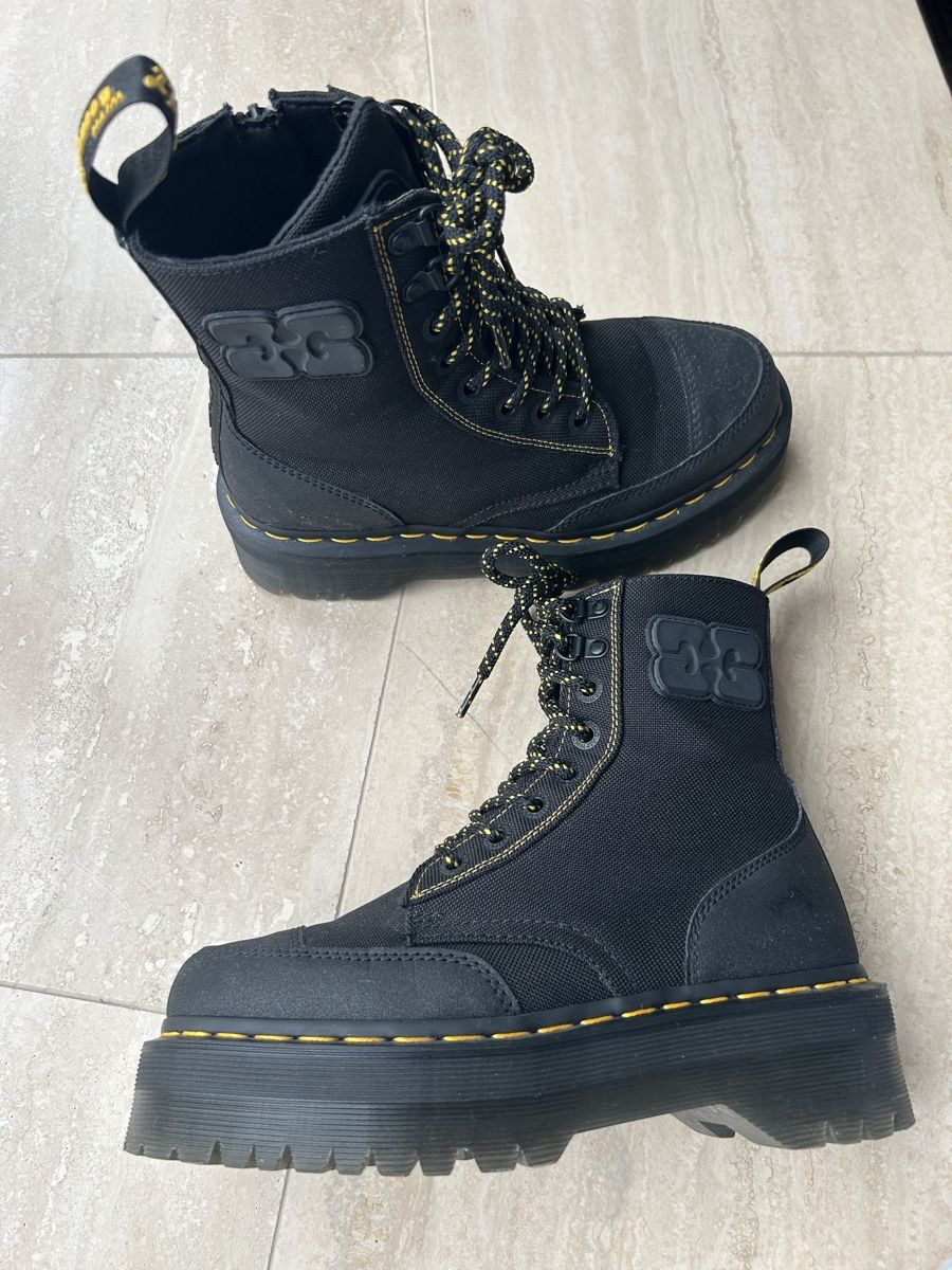 Ganni Scarpe da uomo: Ganni x Dr Martens size 39 – Usato da Zürich venduto da fan_z5fl 7