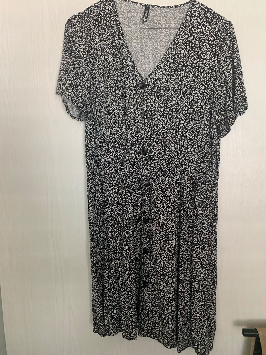 Vestiti: Leichtes Sommerkleid Grösse M – Usato da Embrach venduto da korbflechter49