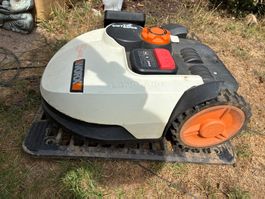 Rasenmähroboter