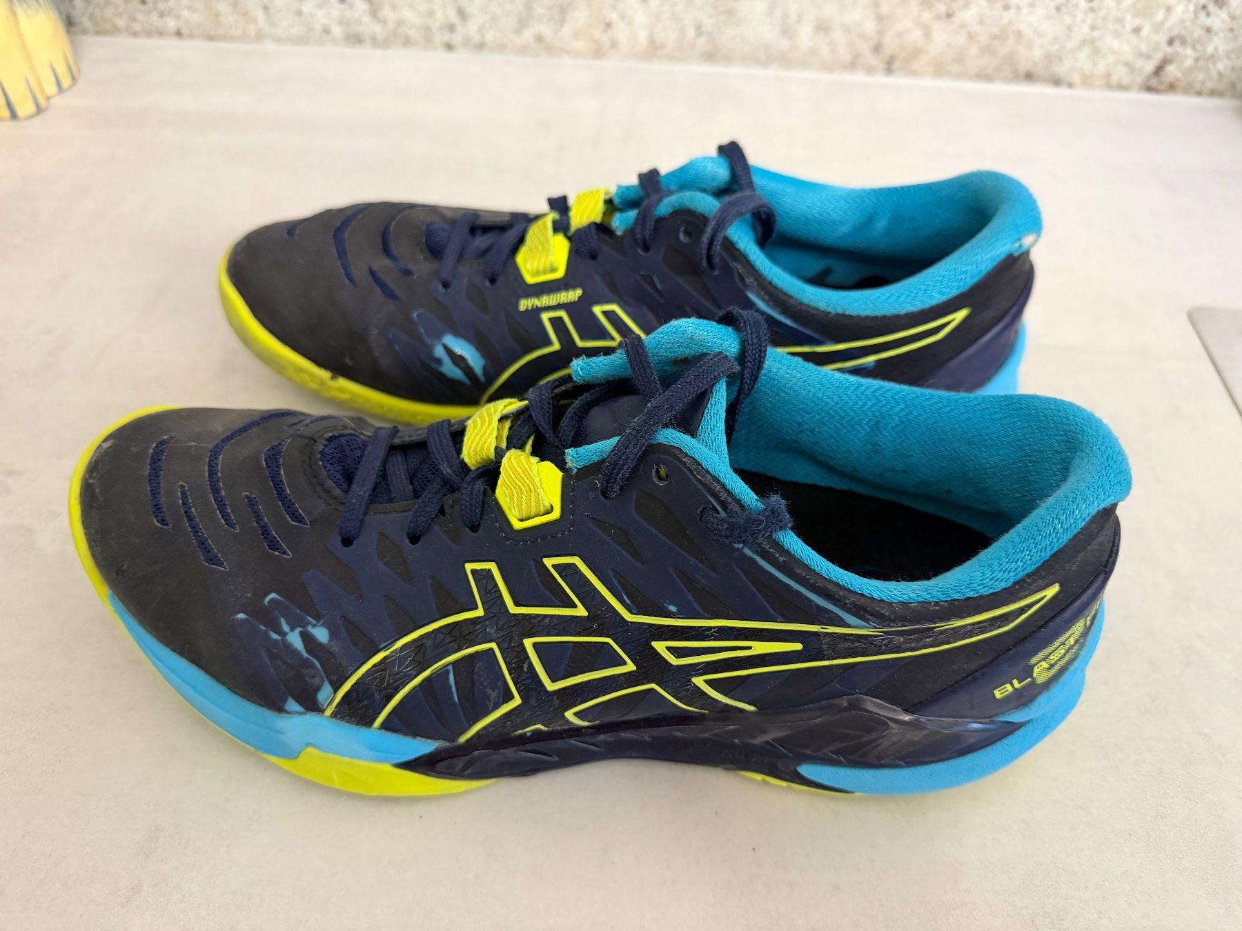 Asics Scarpe da uomo: ASICS Hallenschuhe BLAST FF Grösse 42 – Usato da Geroldswil venduto da Jeremy11 1