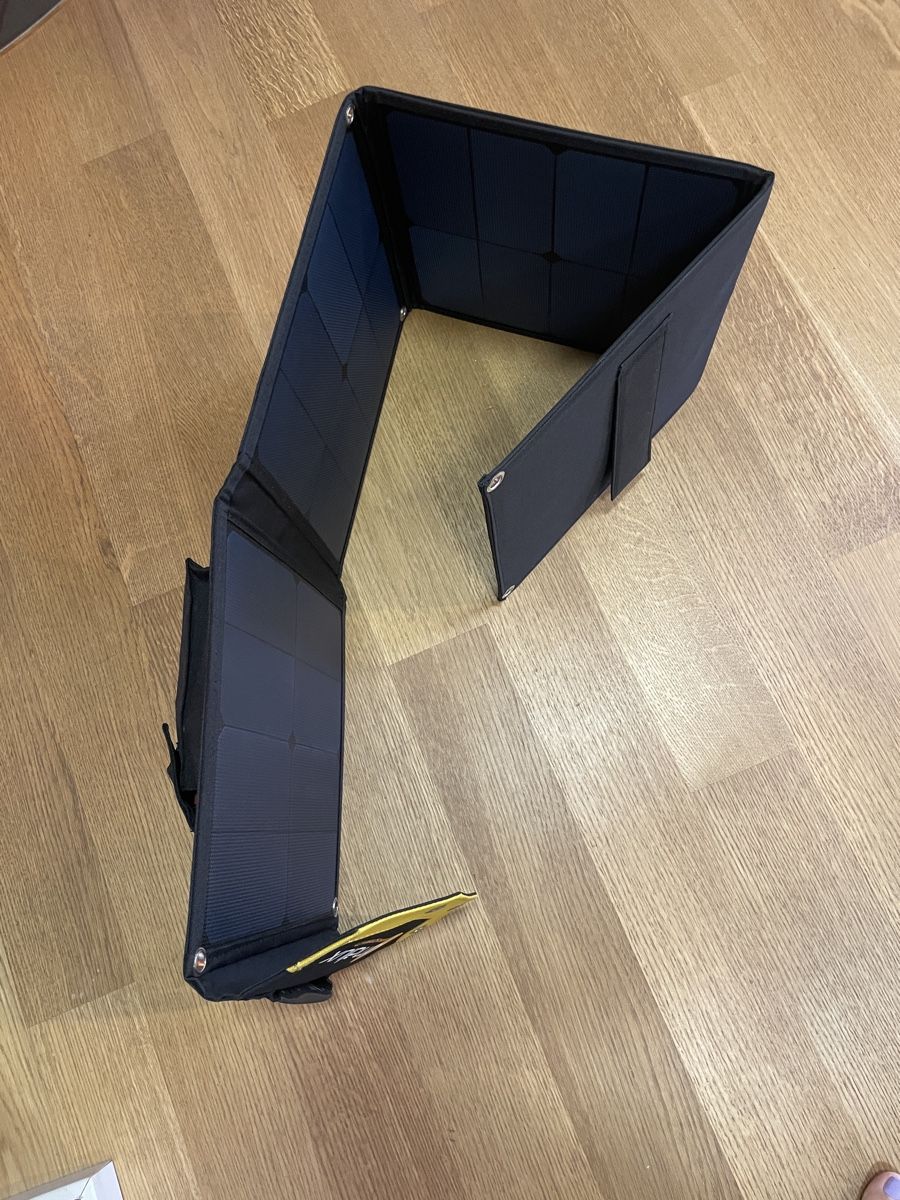 Solargeräte und Solarprodukte: Mobiles Solarpanel – Gebraucht aus Winterthur von lue_sqt9 2