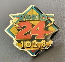 Q006 - Pin RADIO 24 102,8