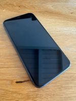 Apple iPhone 11 Schwarz 64GB