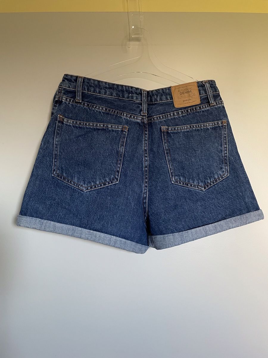 Stradivarius Hosen: Short en jean Stradivarius taille 40 NEW – Neu und originalverpackt aus Vuadens von Nina11 1