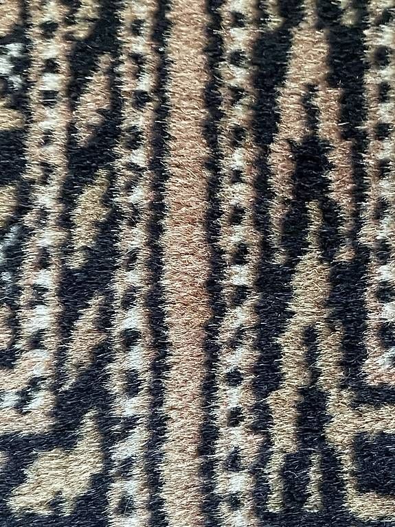 Tapis: Kleiner Teppich – D'occasion à Basel par MarcoJay13 2