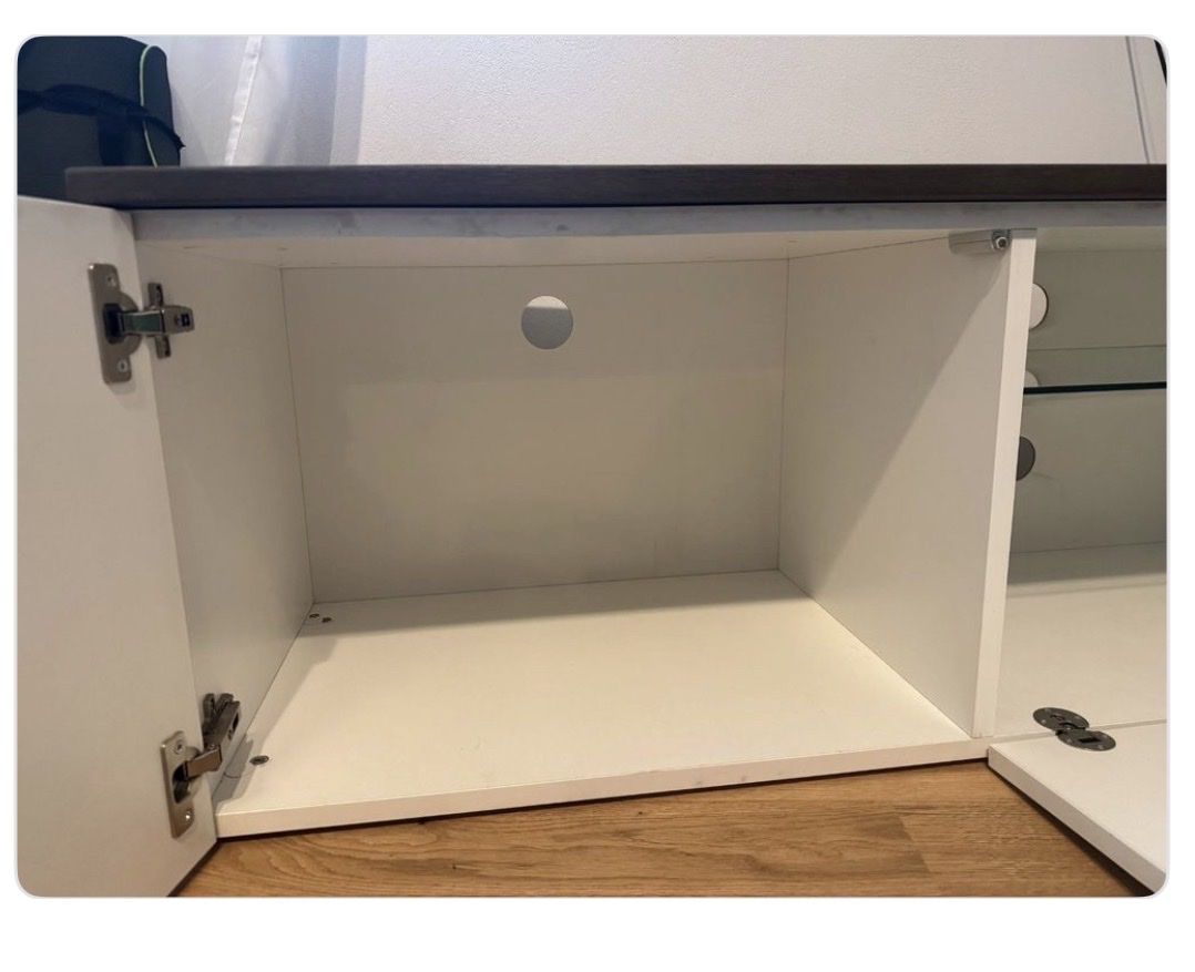 Mobili TV: Sideboard TV Möbel 180x45x45 – Usato da Zürich venduto da natalie78