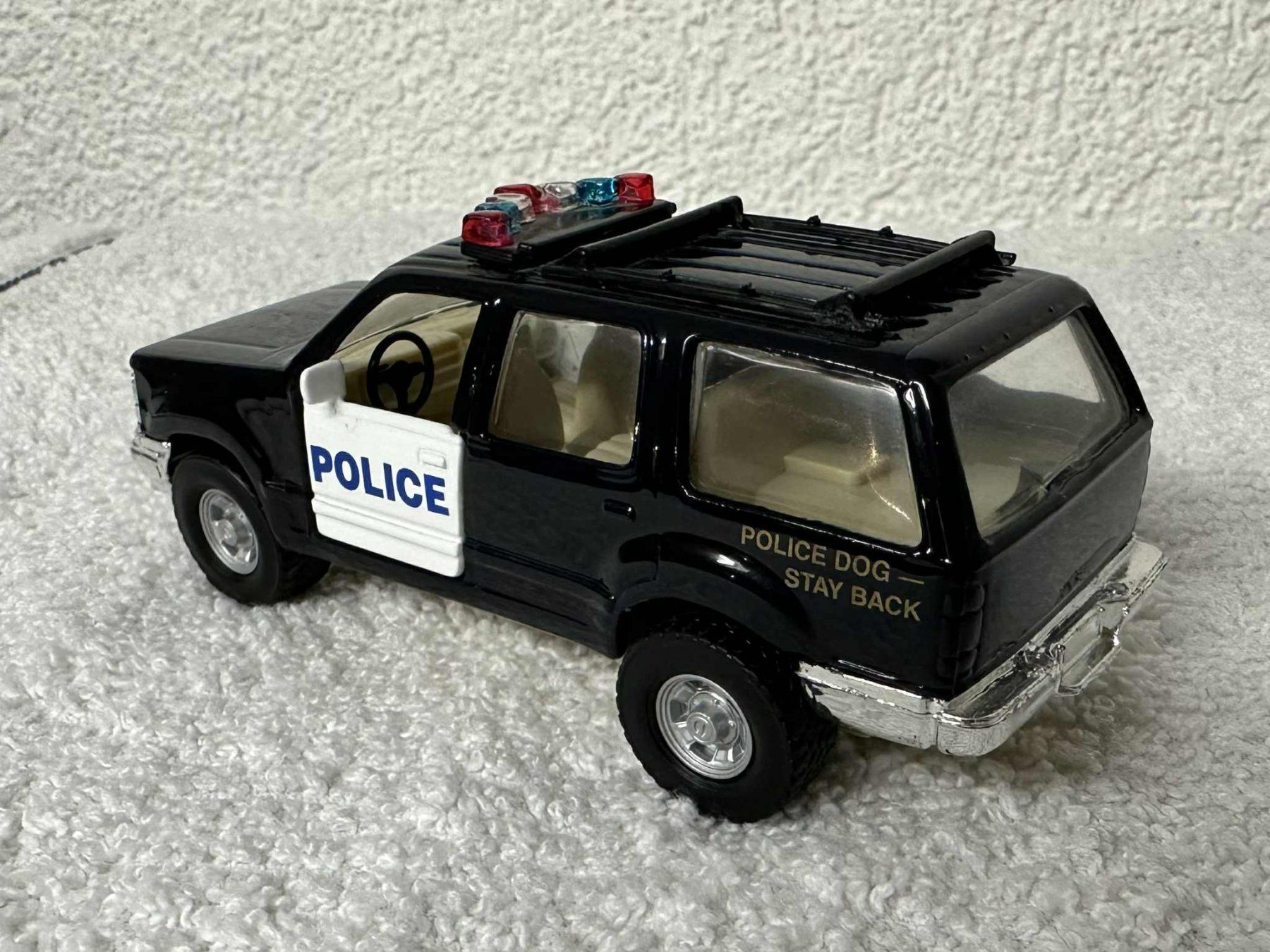 Ford Modellautos: Modellauto 1:42 Ford Explorer Police – Gebraucht aus Ried-Brig von V8_Andy 2