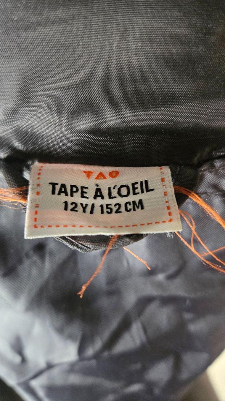 Giacche & Cappotti: Kinder Jacke – Nuovo (secondo la descrizione) da Münchenbuchsee venduto da Yothu 2